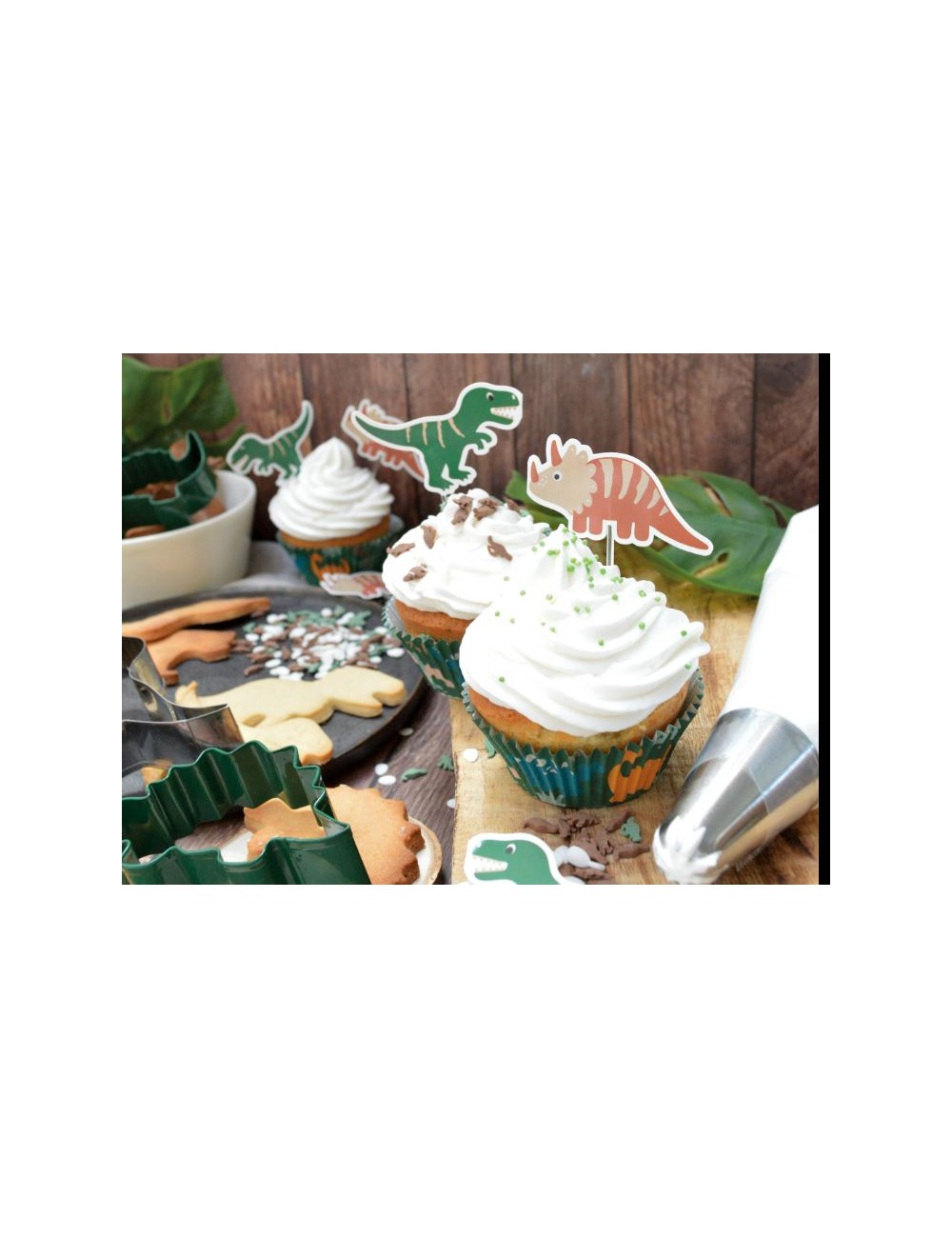 24 CAISSETTES+24 CAKE TOPPERS DINO